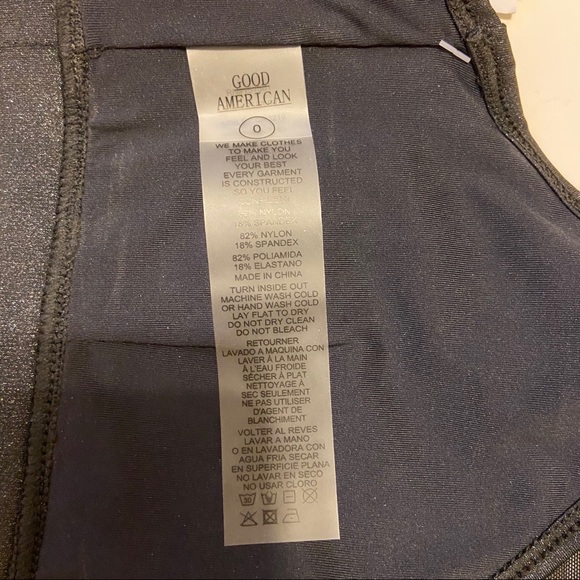 Good American Sparkle Sports Bra - Picture 4 of 4